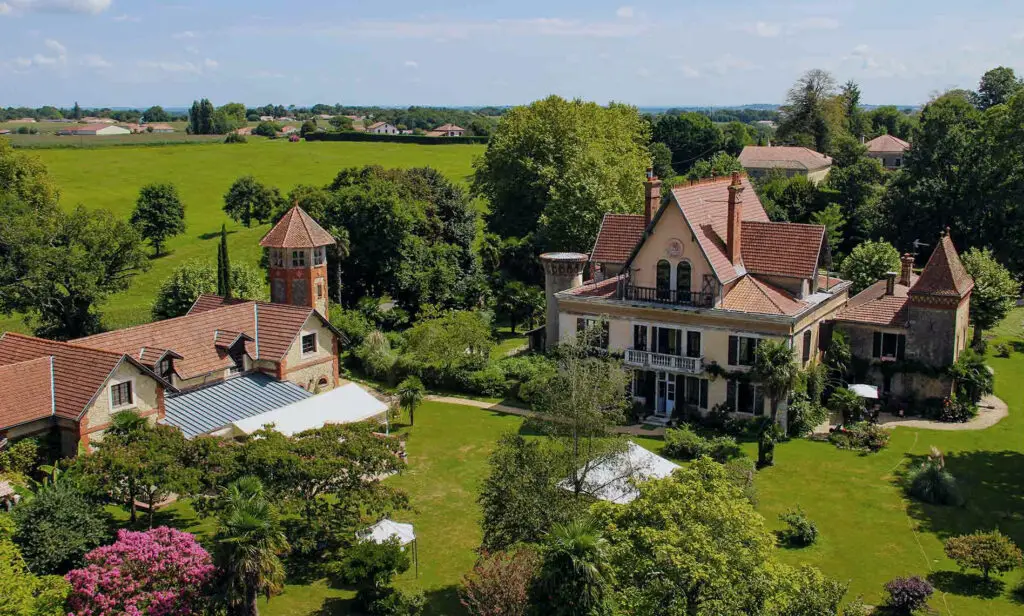 Château du Prada - St Lon les Mines